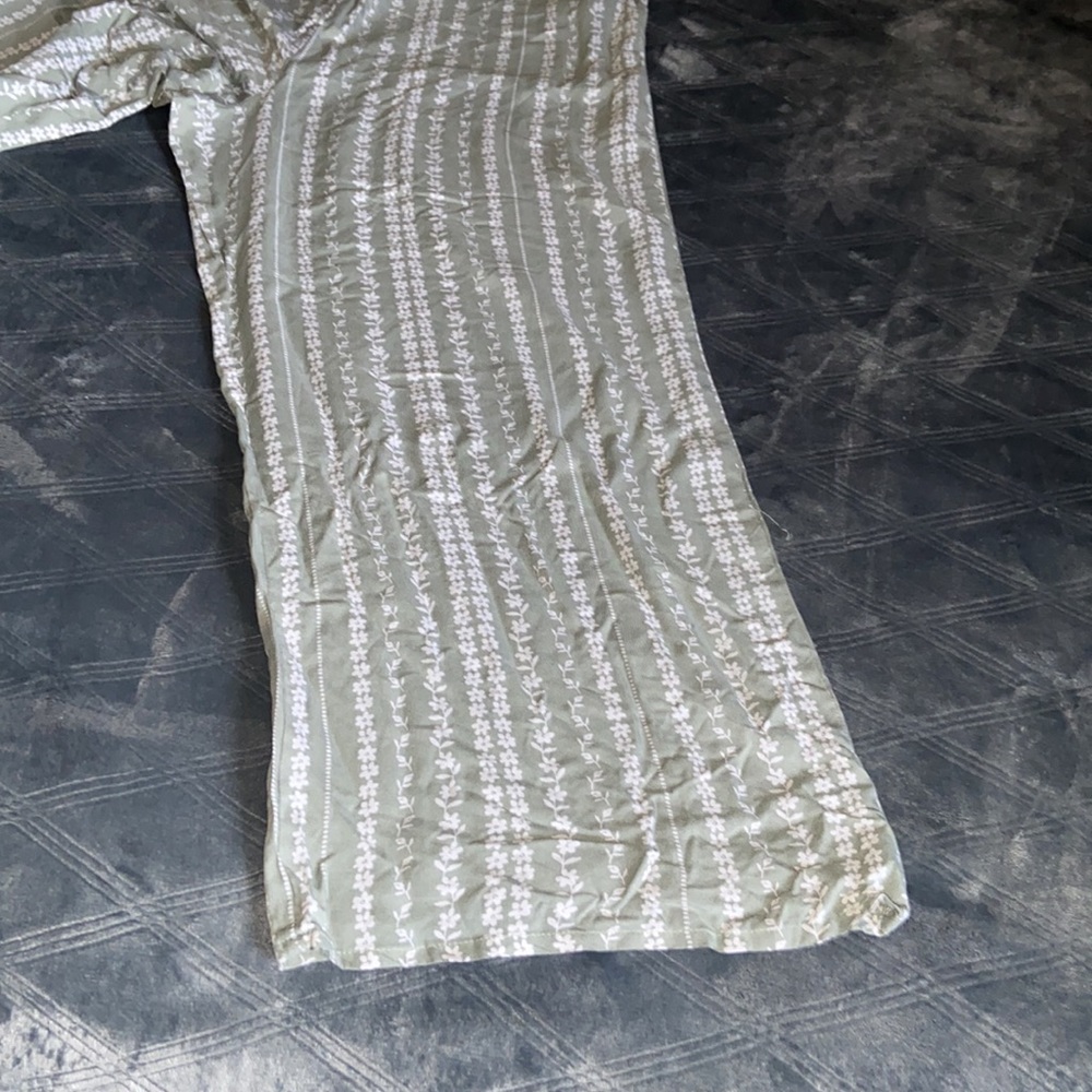 Jumpsuit - Picture 4 of 4